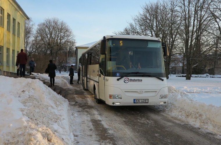 "Dobeles autobusu parks" ievieš elektroniskās abonementa biļetes