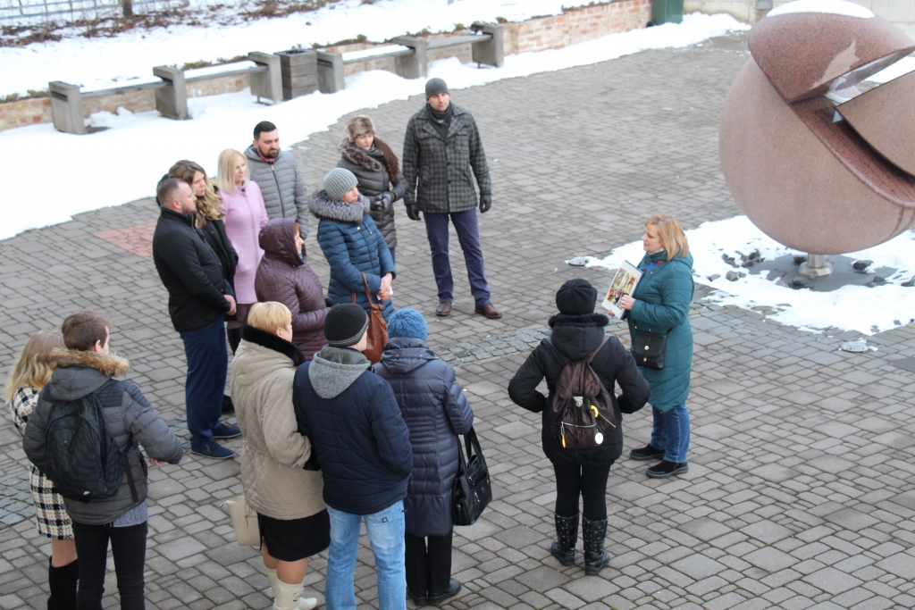 Ekskursiju cikla “Jelgavas likteņstāsti” trešajā sērijā – marta jubilāri