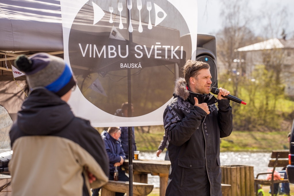 Uz Bausku otro gadu aicina Vimbu svētki