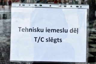 Tirdzniecības centros un citās sabiedriskās vietās VUGD konstatē 40 pārkāpumu, tostarp Jelgavā (papildināts)