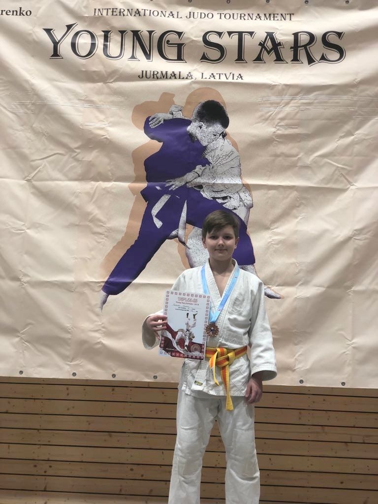 Džudistiem medaļas turnīrā “Young Stars”