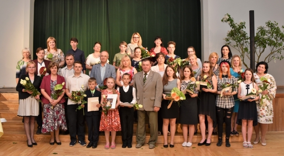 Apsveic Jelgavas novada mācību priekšmetu olimpiāžu uzvarētājus