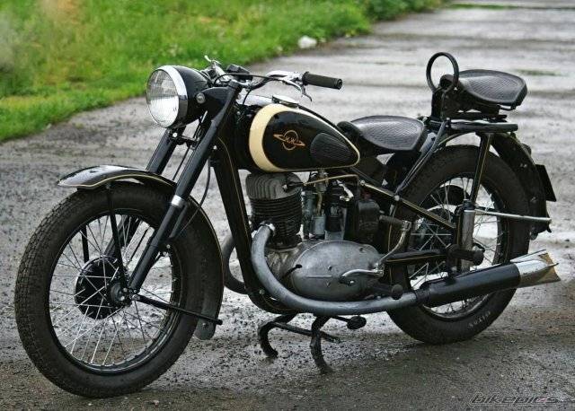 Retro motociklisti, radošas darbnīcas un mūzika satiksies “Viesu Līčos”
