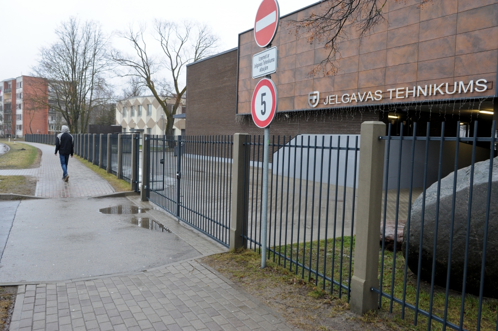 Izsludināta papildu uzņemšana “Jauniešu garantijā”
