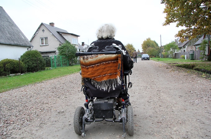 Desmitā daļa Latvijas iedzīvotāju pakļauti nevienlīdzības riskam invaliditātes dēļ