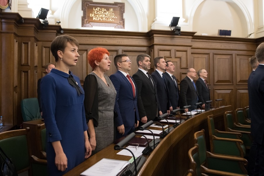 Saeimas priekšsēdētājas amatā atkārtoti ievēlēta Ināra Mūrniece (papildināts) (FOTO)