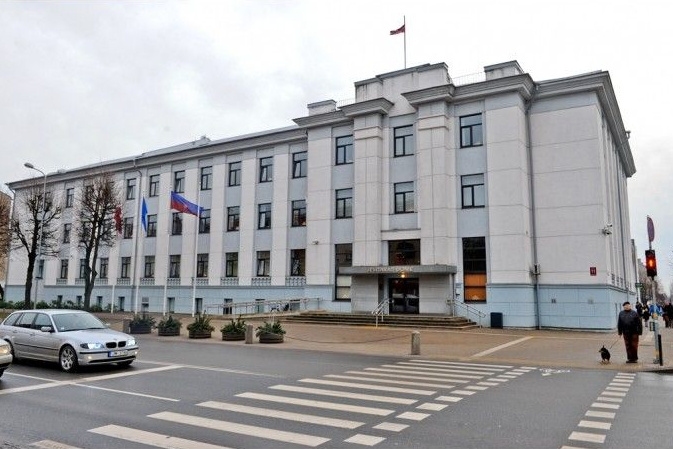 Tiesas lēmumu atcelt "Depo" būvniecībai izsniegto atļauju Jelgavas dome sauc par pretrunīgu un to nepārsūdzēs