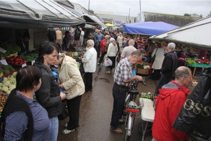 Sabiedrību aicina apspriest jaunā Jelgavas tirgus būvniecības ieceri