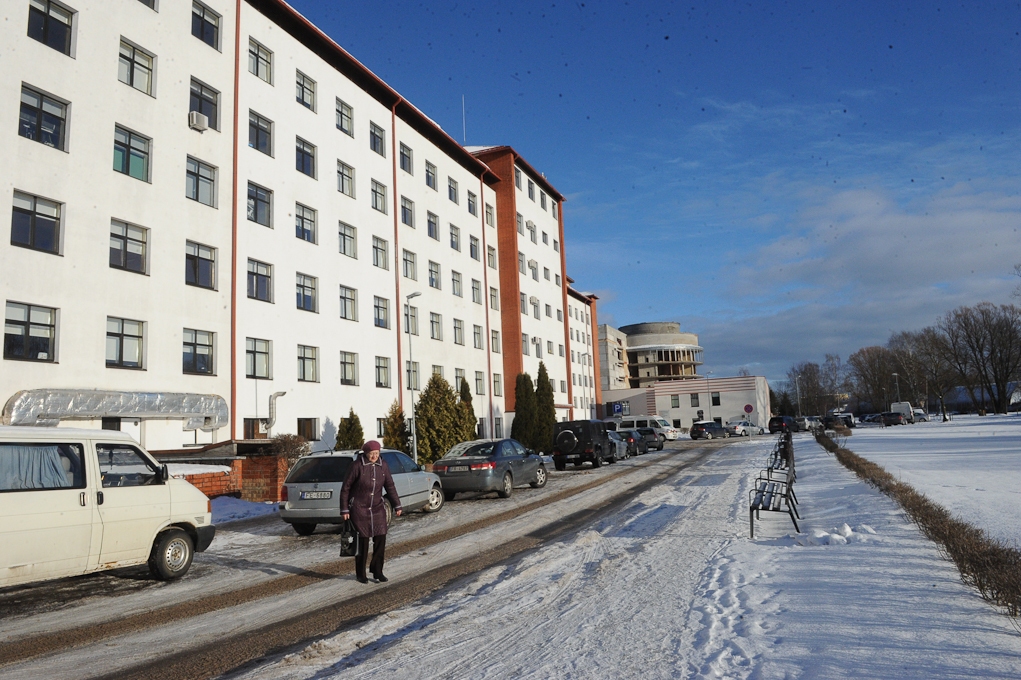 Jelgavas slimnīcā no trešdienas noteikta gripas karantīna (FOTO)