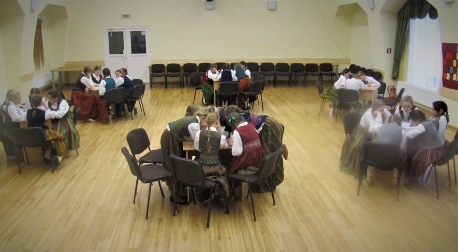 Konkursā “Lakstīgala 2019” noskaidroti labākie latviešu tautasdziesmu zinātāji Jelgavas novadā