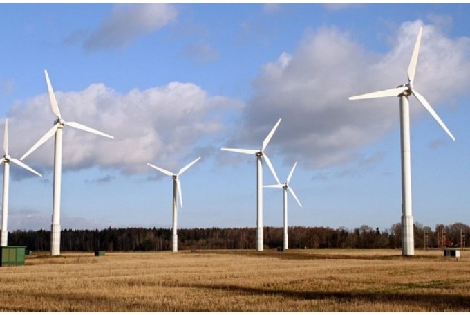 Būvējot vēja elektrostacijas Zemgalē, varētu palielināt teritorijas apkalpošanai nepieciešamo ceļu nestspēju