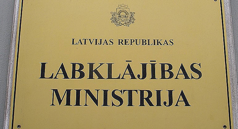 No 1. jūlija plānots lielāks atbalsts adoptētājiem un ģimenēm, kurās aug bērni ar īpaši smagu invaliditāti