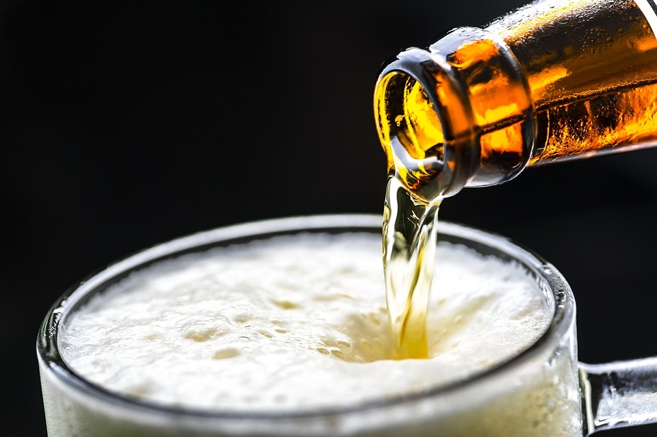 Latvijā turpina pieaugt alkohola patēriņš uz vienu iedzīvotāju