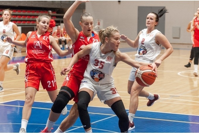 “Jelgava/BJSS” sakauj perspektīvās rīdzinieces