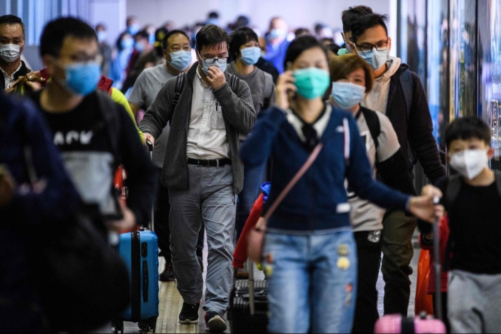 Koronavīrusa upuru skaits Ķīnā sasniedzis 722
