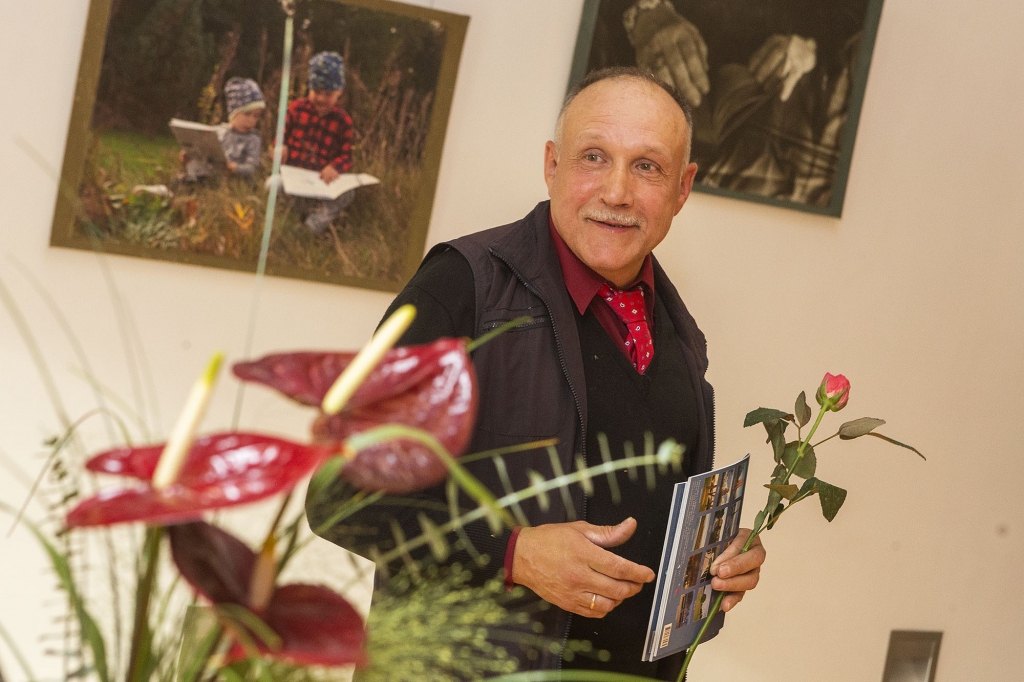 Grāmatas un bibliotekāri satiekas fotogrāfijās Jelgavas kultūras namā