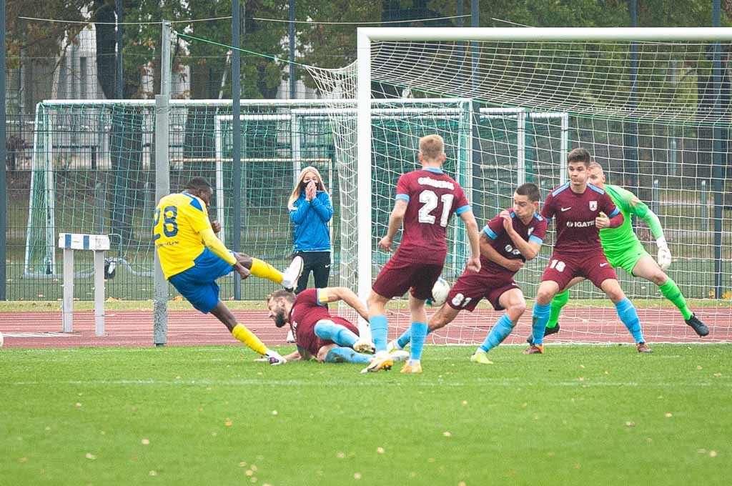 FK “Jelgava” pēcspēles sitienos izstājas no cīņas par Latvijas kausu (FOTO)