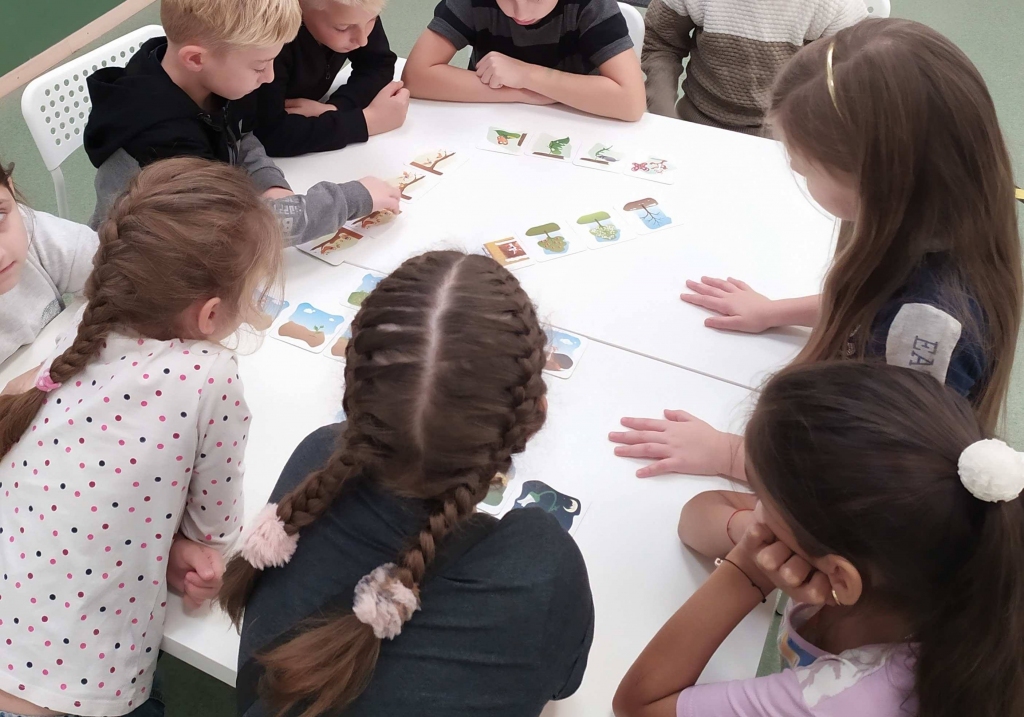 Jau trīs gadus Jelgavā  darbojas TOY rotaļlietu centrs – bibliotēka “Ringla”