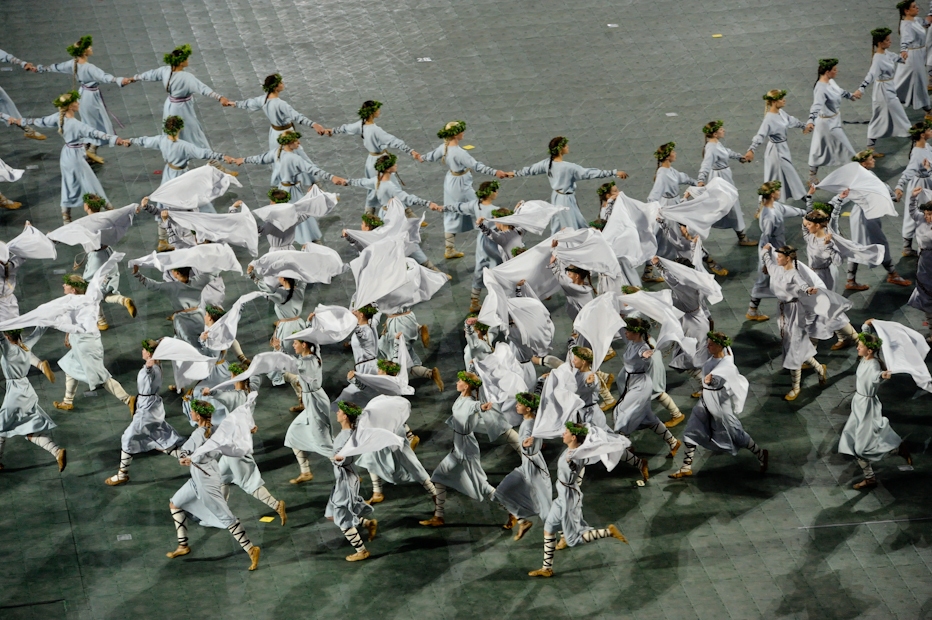 Nākamnedēļ visās Latvijas pašvaldībās sāks Skolu jaunatnes dziesmu un deju svētku norisi