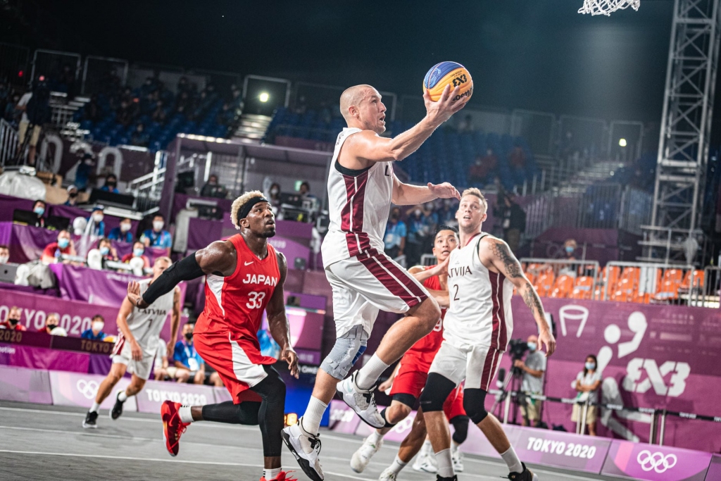 Ziņas no Tokijas: Latvijas 3x3 basketbola izlase cīnīsies par zeltu