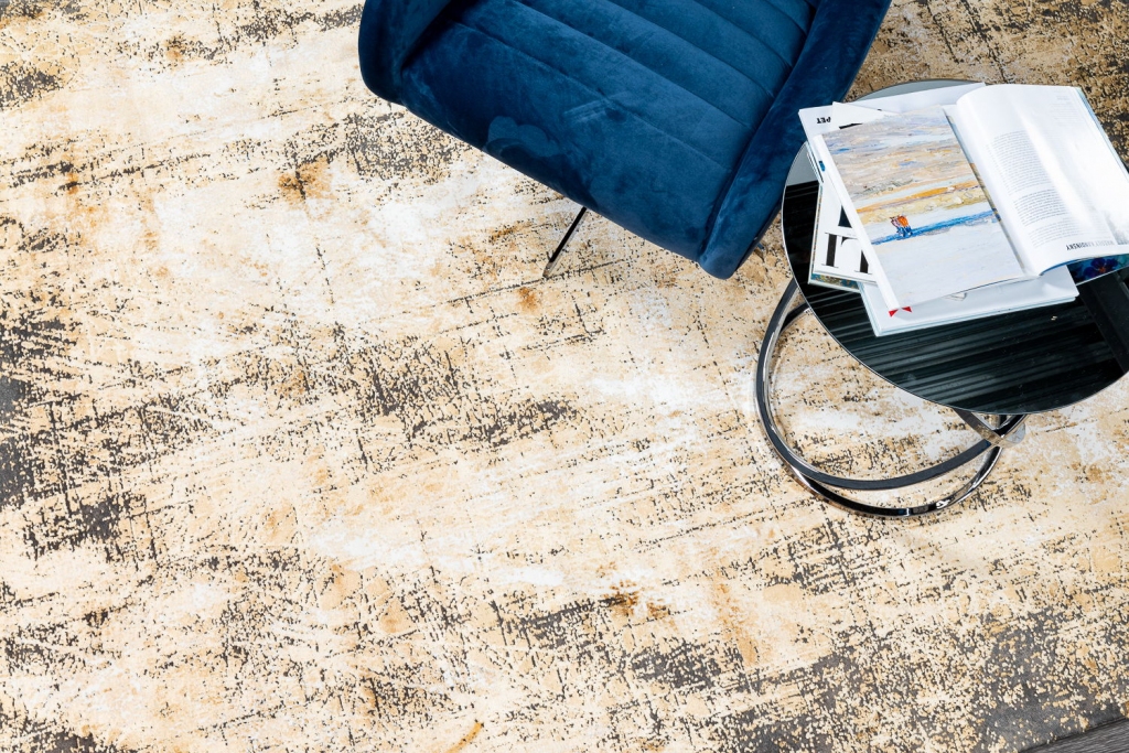 Dizaina paklāji un mīkstie grīdas segumi – kā veikt pasūtījumu internetā?
